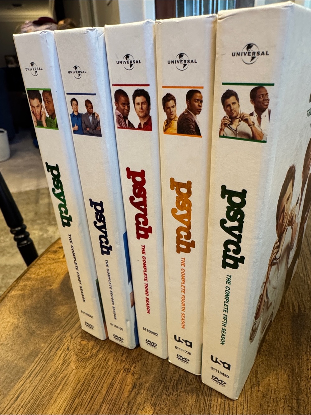 PSYCH Universal Studios DVD Box Set 5 seasons